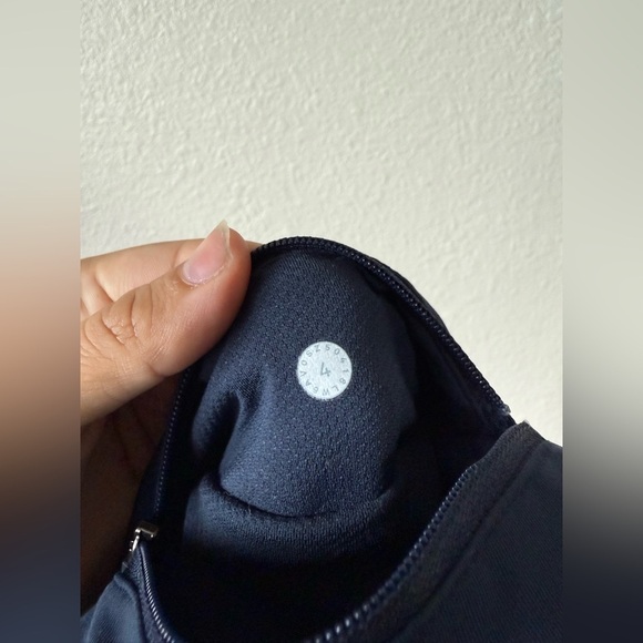 Lululemon Pace Rival Crop Full On Luxtreme 22" Size 4 - Picture 10 of 10